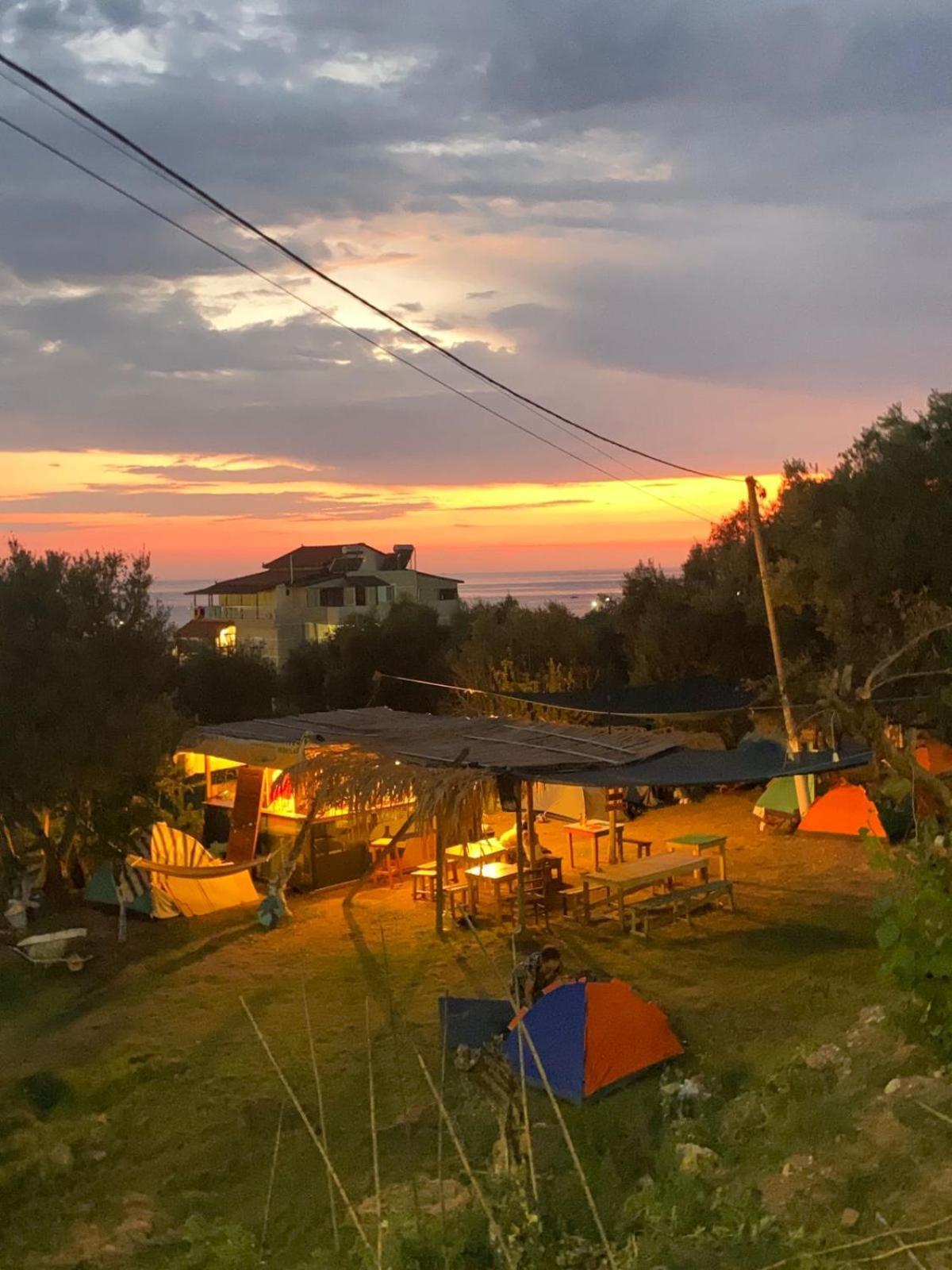 Olive Camping Himarë Eksteriør billede
